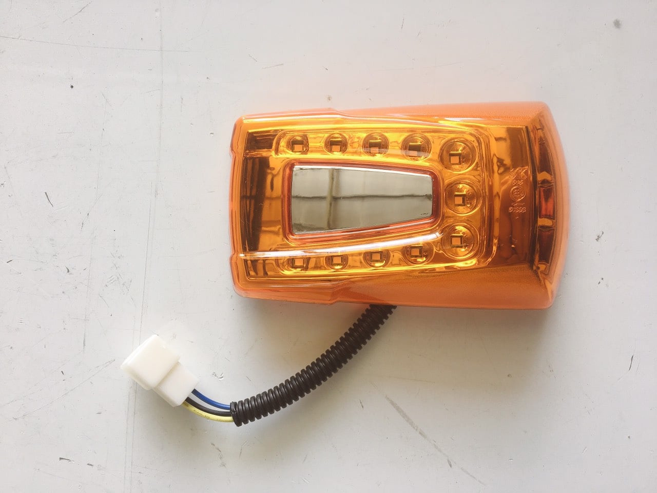 Đèn nóc Thaco TB82 – Hàng OEM