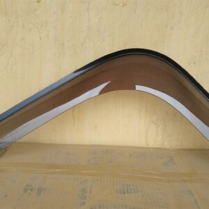 Vè che mưa Hyundai Universe – Theo form xe, dễ lắp đặt